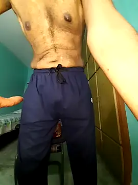 Snapshot of hornyindianmale82 chatting on 8, 3, 2025 hornyindianmale82 online show from 8, 3, 2025