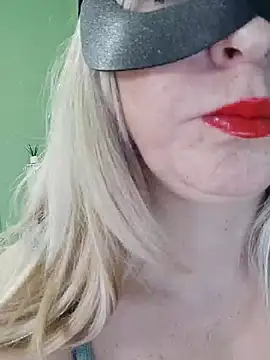 Snapshot of Vivian115 chatting on 12, 6, 2026 Vivian115 online show from 12, 6, 2026