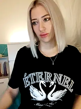 Snapshot of Fuck-Gina chatting on 13, 6, 2026 Fuck-Gina online show from 13, 6, 2026