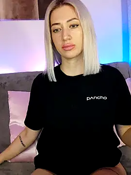 Fuck-Gina online show from 20, 12, 2025