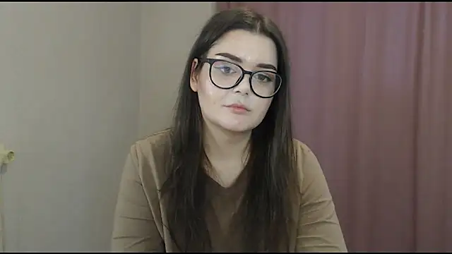 ohhhMie online show from 23, 2, 2025