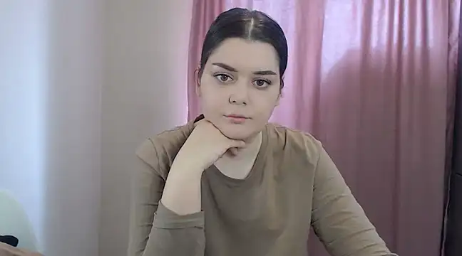 ohhhMie online show from 11, 3, 2025