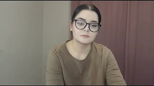 ohhhMie online show from 1, 3, 2025