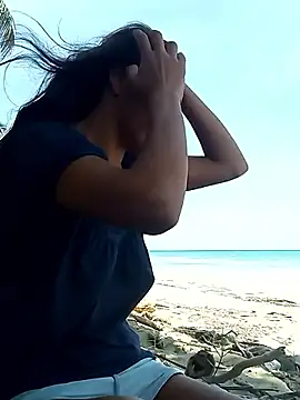 Luna-Natural online show from 14, 9, 2025