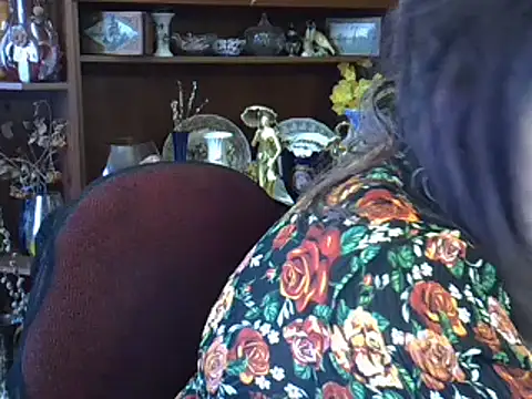 Snapshot of ElenaZed chatting on 15, 3, 2025 ElenaZed online show from 15, 3, 2025