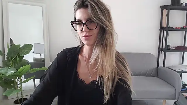 nicole 98 online show from 19, 11, 2025