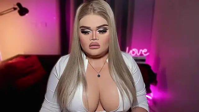 KarolinaThompson online show from 8, 4, 2026