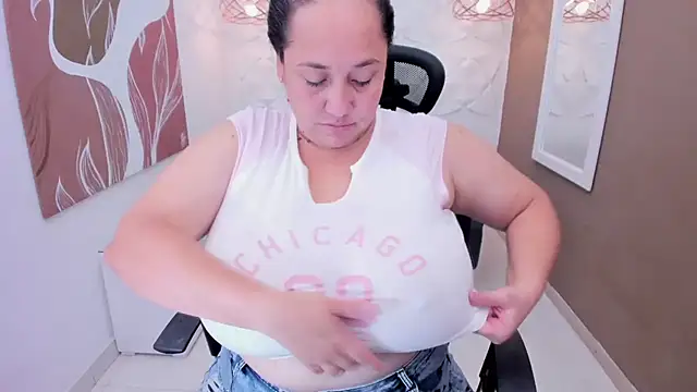 Sharon tits online show from 24, 5, 2026