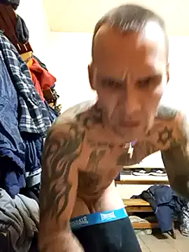 Snapshot of rus333 chatting on 7, 12, 2024 rus333 online show from 7, 12, 2024