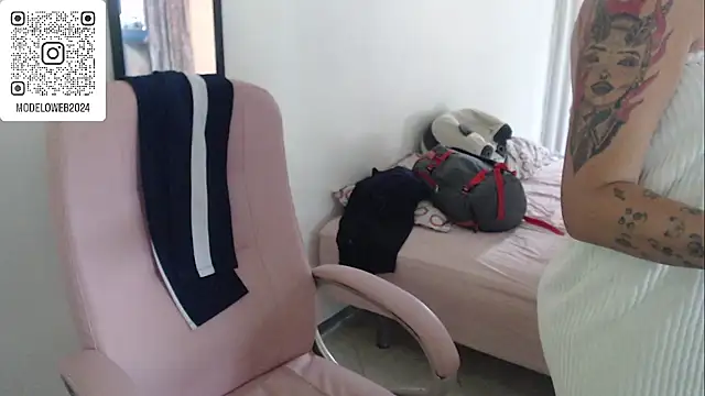 moon cat85 online show from 21, 2, 2025