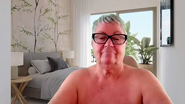 Snapshot of GrannyChrissy68 chatting on 17, 6, 2026 GrannyChrissy68 online show from 17, 6, 2026
