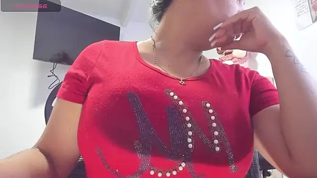 Snapshot of sweetfabianaxl chatting on 8, 10, 2025 sweetfabianaxl online show from 8, 10, 2025