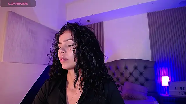 Snapshot of ximena_diaz chatting on 19, 3, 2025 ximena diaz online show from 19, 3, 2025