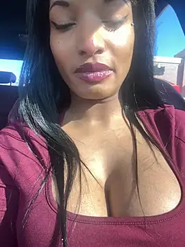 NicoleCocksXXX online show from 18, 1, 2026