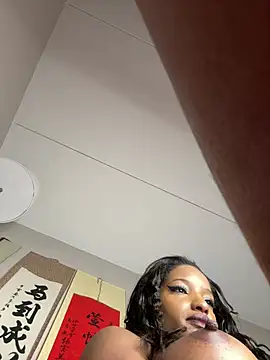 Snapshot of NicoleCocksXXX chatting on 12, 4, 2026 NicoleCocksXXX online show from 12, 4, 2026