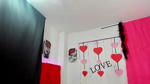 samantha  smile online show from 13, 3, 2025