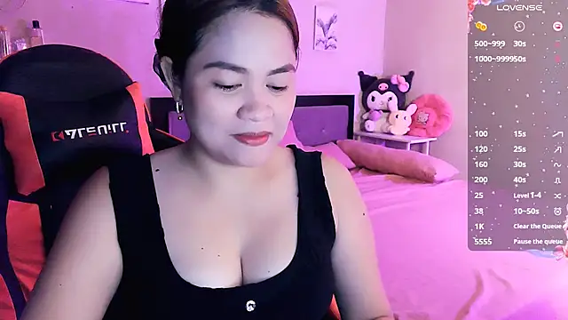 yenyen  online show from 11, 4, 2026