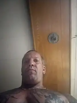 Snapshot of trucker1979 chatting on 18, 7, 2026 trucker1979 online show from 18, 7, 2026