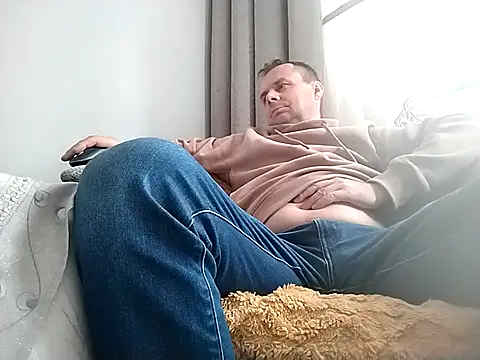 Snapshot of grzes19763 chatting on 9, 10, 2025 grzes19763 online show from 9, 10, 2025