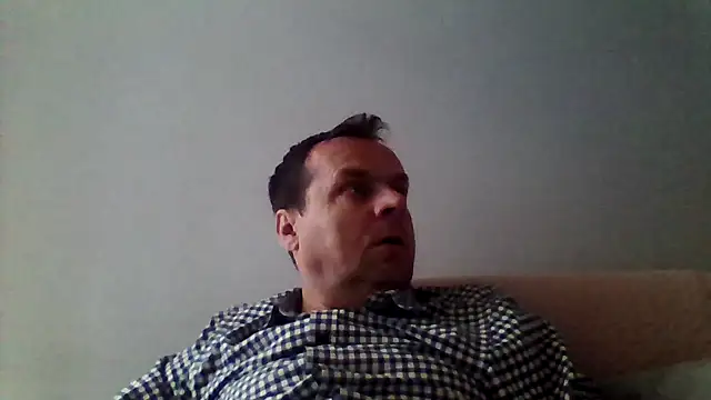 grzes19763 online show from 5, 4, 2026