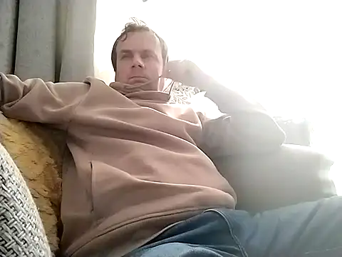 Snapshot of grzes19763 chatting on 7, 10, 2025 grzes19763 online show from 7, 10, 2025