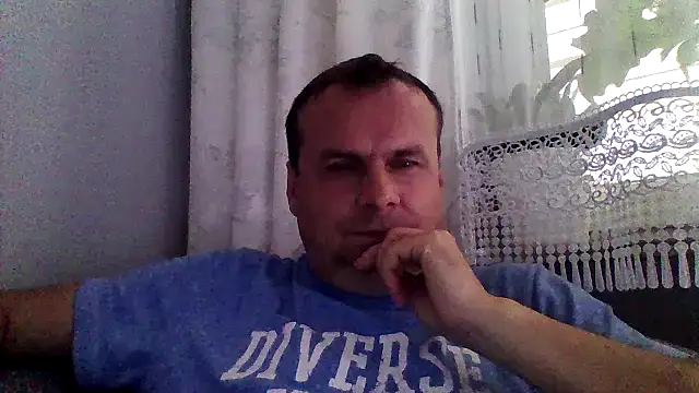 Snapshot of grzes19763 chatting on 11, 6, 2026 grzes19763 online show from 11, 6, 2026