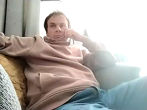 Snapshot of grzes19763 chatting on 6, 10, 2025 grzes19763 online show from 6, 10, 2025