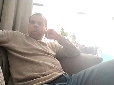 Snapshot of grzes19763 chatting on 4, 11, 2025 grzes19763 online show from 4, 11, 2025