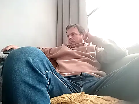 Snapshot of grzes19763 chatting on 26, 9, 2025 grzes19763 online show from 26, 9, 2025