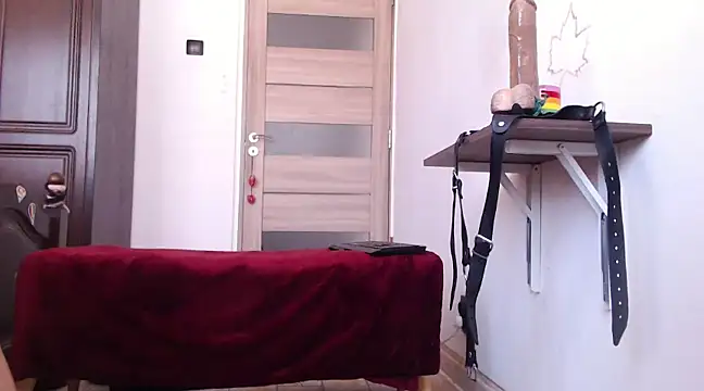 Goddess Inanna online show from 6, 3, 2025