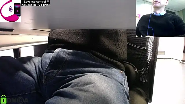 Snapshot of pliko chatting on 27, 2, 2025 pliko online show from 27, 2, 2025