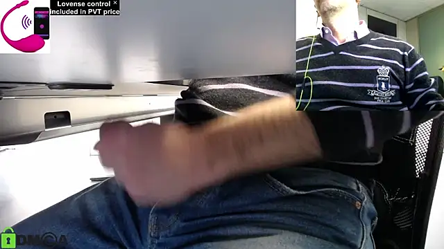 Snapshot of pliko chatting on 26, 11, 2025 pliko online show from 26, 11, 2025