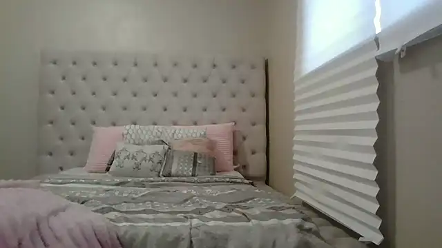 beautylovess online show from 2, 12, 2025