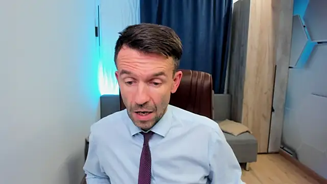 SteveTiger online show from 5, 10, 2025