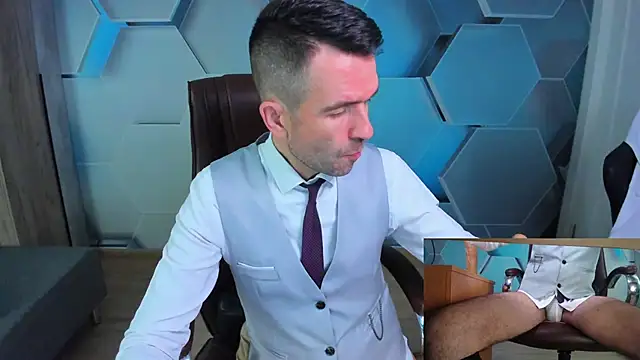 SteveTiger online show from 12, 4, 2026