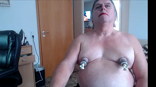 Sissygera online show from 15, 12, 2024