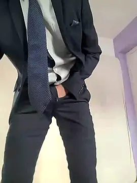 Justforoneday online show from 6, 11, 2025