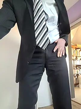 Justforoneday online show from 18, 3, 2025