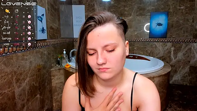 MelindaTin online show from 15, 10, 2025