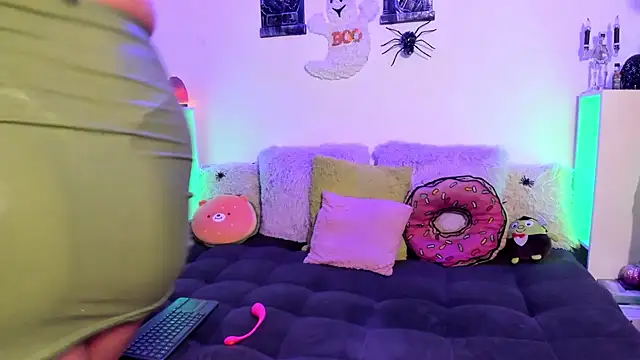 LillyCandy online show from 1, 11, 2025