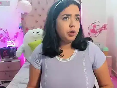 LillyCandy online show from 4, 3, 2025