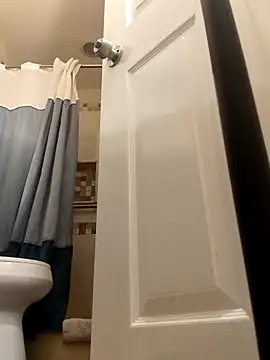 bobby69cock online show from 19, 3, 2025