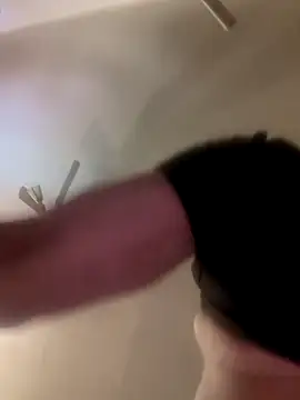 bobby69cock online show from 15, 9, 2025