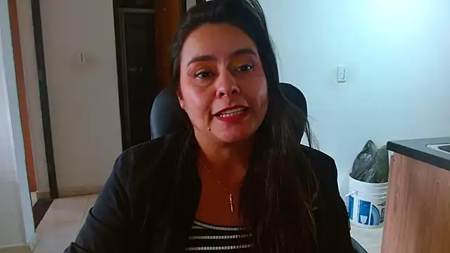 Ixchel Anaid online show from 8, 5, 2026