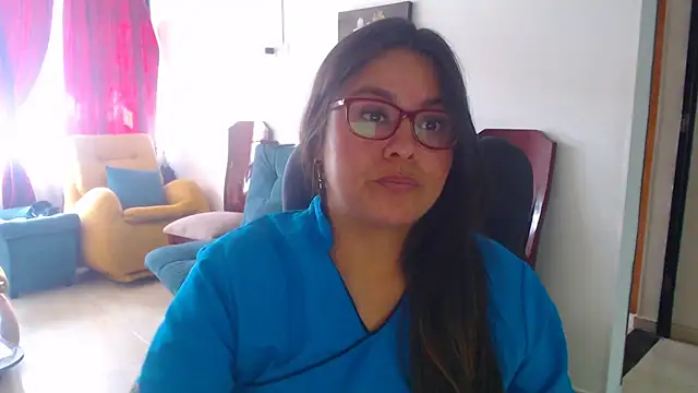 Ixchel Anaid online show from 25, 9, 2025