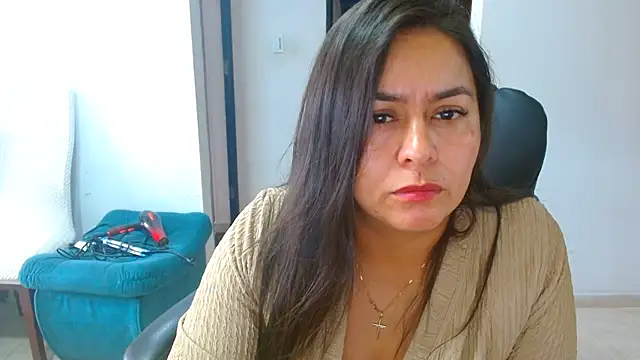 Ixchel Anaid online show from 31, 5, 2026