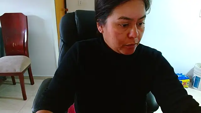 Ixchel Anaid online show from 18, 2, 2026