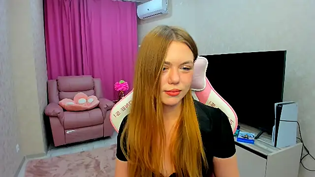 Strawberrye online show from 21, 9, 2025