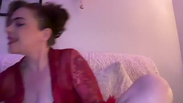 EmilyBlue online show from 5, 4, 2026