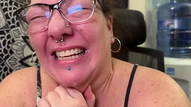 Miss Phat Booty online show from 28, 10, 2025